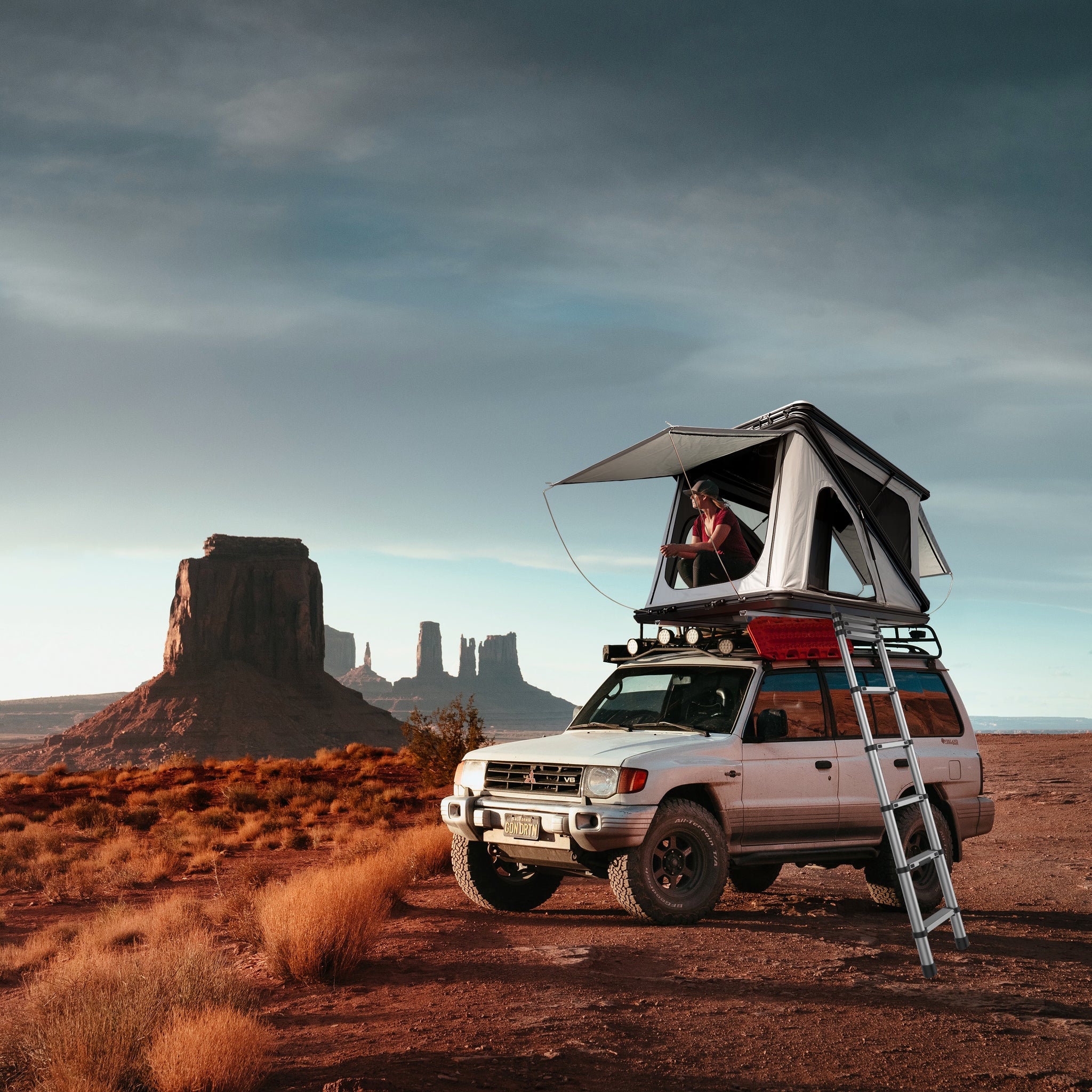 Experience Ultimate Outdoor Comfort and Convenience with new launching-Skylodge Rooftop Tent