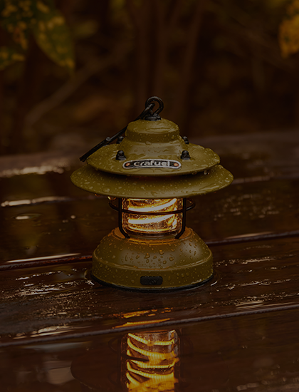 Small best sale camping lamp